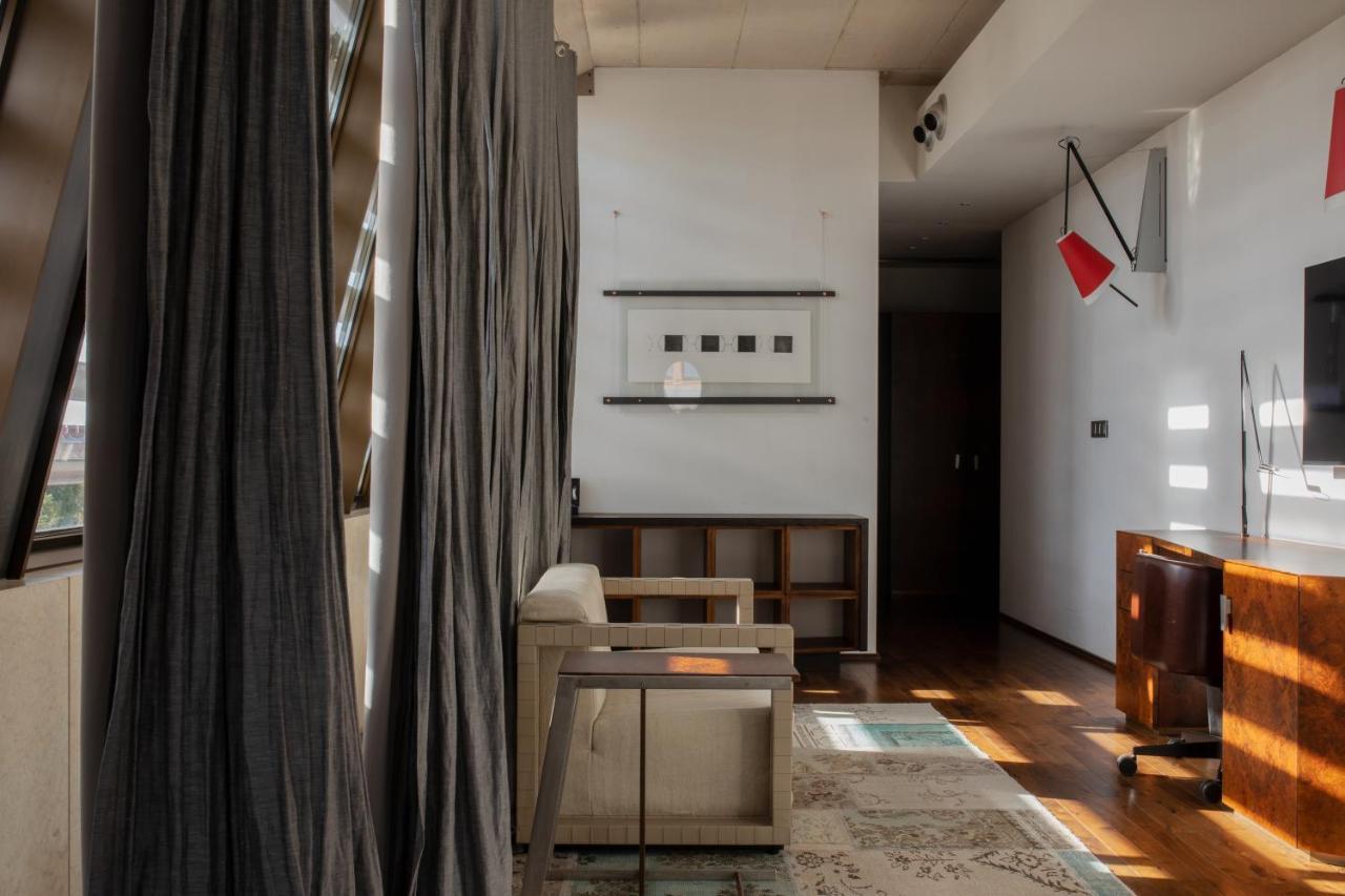 Hotel Monopol Вроцлав Екстериор снимка Interior of a typical apartment